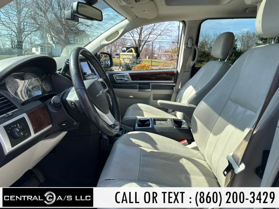 2010 Chrysler Town & Country 4dr Wgn Touring Plus, available for sale in East Windsor, Connecticut | Central A/S LLC. East Windsor, Connecticut 2010 Chrysler Town & Country 4dr Wgn Touring Plus, available for sale in East Windsor, Connecticut | Central A/S LLC. East Windsor, Connecticut