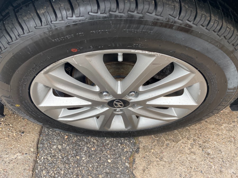 2014 Hyundai Elantra 4dr Sdn Auto SE (Ulsan Plant), available for sale in Middle Village, New York | Middle Village Motors . Middle Village, New York 2014 Hyundai Elantra 4dr Sdn Auto SE (Ulsan Plant), available for sale in Middle Village, New York | Middle Village Motors . Middle Village, New York