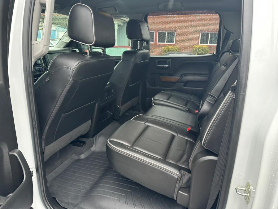 2019 Chevrolet Silverado 2500HD 4WD Crew Cab 153.7" High Country, available for sale in South Windsor, Connecticut | Mike And Tony Auto Sales, Inc. South Windsor, Connecticut 2019 Chevrolet Silverado 2500HD 4WD Crew Cab 153.7" High Country, available for sale in South Windsor, Connecticut | Mike And Tony Auto Sales, Inc. South Windsor, Connecticut