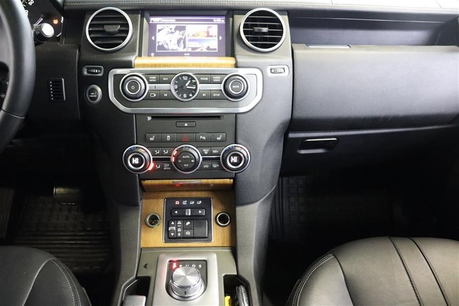 2016 Land Rover Lr4 HSE, available for sale in Paterson, New Jersey | Fast Track Motors. Paterson, New Jersey 2016 Land Rover Lr4 HSE, available for sale in Paterson, New Jersey | Fast Track Motors. Paterson, New Jersey