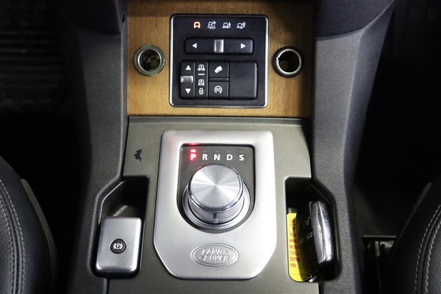 2016 Land Rover Lr4 HSE, available for sale in Paterson, New Jersey | Fast Track Motors. Paterson, New Jersey 2016 Land Rover Lr4 HSE, available for sale in Paterson, New Jersey | Fast Track Motors. Paterson, New Jersey