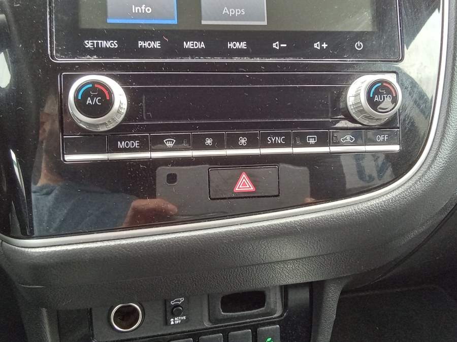 2020 Mitsubishi Outlander SEL S-AWC, available for sale in Irvington, New Jersey | NJ Used Cars Center. Irvington, New Jersey 2020 Mitsubishi Outlander SEL S-AWC, available for sale in Irvington, New Jersey | NJ Used Cars Center. Irvington, New Jersey