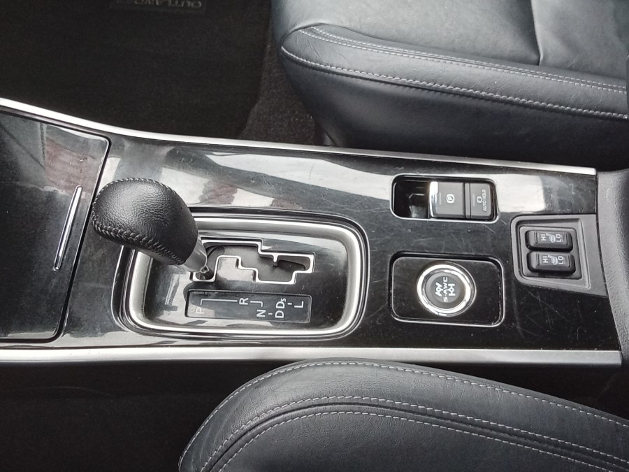 2020 Mitsubishi Outlander SEL S-AWC, available for sale in Irvington, New Jersey | NJ Used Cars Center. Irvington, New Jersey 2020 Mitsubishi Outlander SEL S-AWC, available for sale in Irvington, New Jersey | NJ Used Cars Center. Irvington, New Jersey