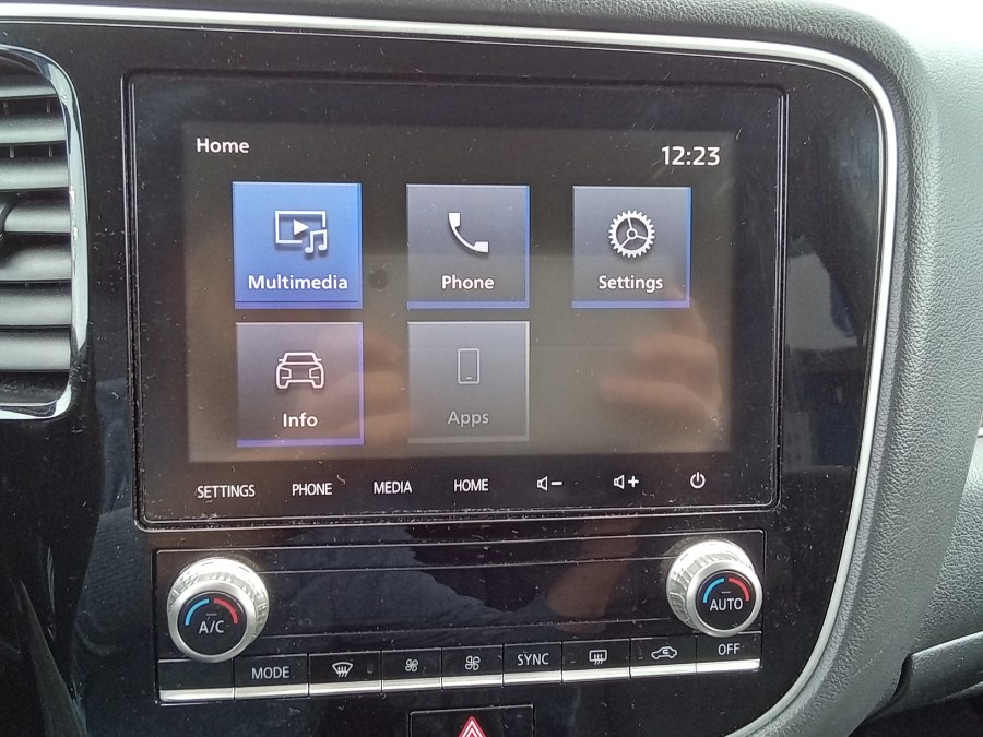 2020 Mitsubishi Outlander SEL S-AWC, available for sale in Irvington, New Jersey | NJ Used Cars Center. Irvington, New Jersey 2020 Mitsubishi Outlander SEL S-AWC, available for sale in Irvington, New Jersey | NJ Used Cars Center. Irvington, New Jersey