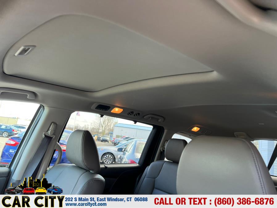 2014 Honda Odyssey 5dr EX-L w/Navi, available for sale in East Windsor, Connecticut | Car City LLC. East Windsor, Connecticut 2014 Honda Odyssey 5dr EX-L w/Navi, available for sale in East Windsor, Connecticut | Car City LLC. East Windsor, Connecticut