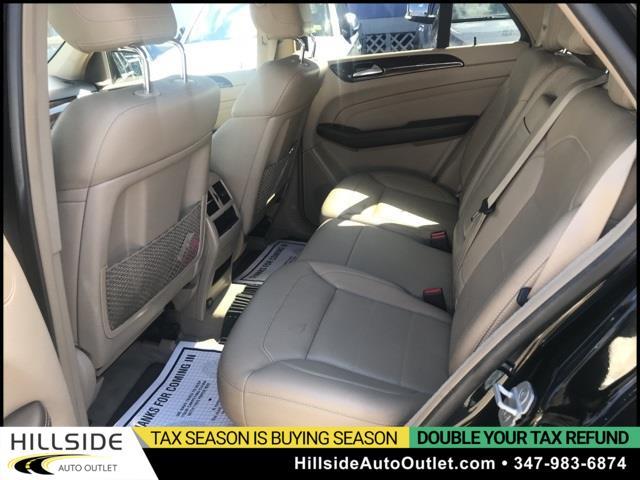 2013 Mercedes-benz M-class ML 350, available for sale in Jamaica, New York | Hillside Auto Outlet. Jamaica, New York 2013 Mercedes-benz M-class ML 350, available for sale in Jamaica, New York | Hillside Auto Outlet. Jamaica, New York