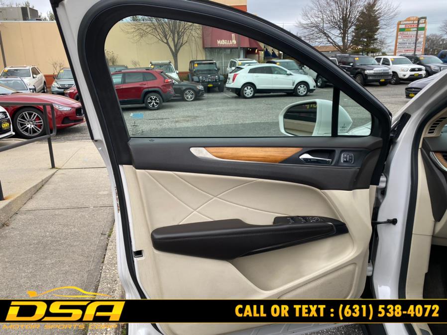 2015 Lincoln MKC AWD 4dr, available for sale in Commack, New York | DSA Motor Sports Corp. Commack, New York 2015 Lincoln MKC AWD 4dr, available for sale in Commack, New York | DSA Motor Sports Corp. Commack, New York