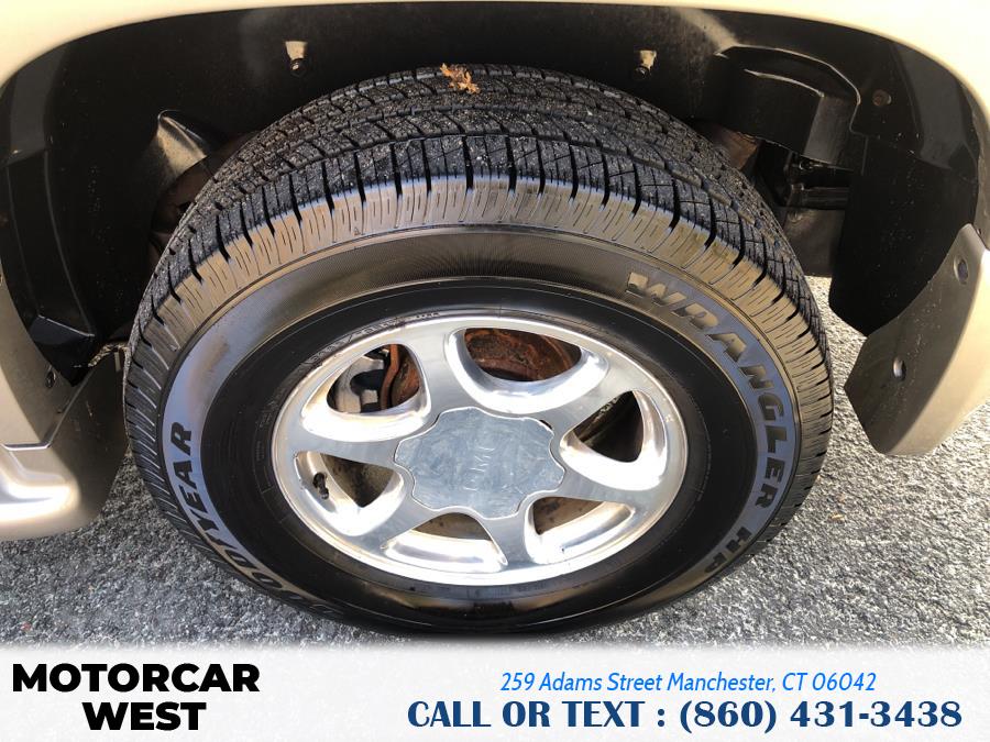 2003 GMC Yukon XL Denali 4dr 1500 AWD, available for sale in Manchester, Connecticut | Motorcar West. Manchester, Connecticut 2003 GMC Yukon XL Denali 4dr 1500 AWD, available for sale in Manchester, Connecticut | Motorcar West. Manchester, Connecticut
