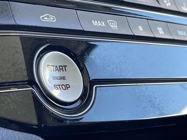 2018 Jaguar F-pace 30t Prestige, available for sale in Brookfield, Connecticut | Blasius Federal Road. Brookfield, Connecticut 2018 Jaguar F-pace 30t Prestige, available for sale in Brookfield, Connecticut | Blasius Federal Road. Brookfield, Connecticut