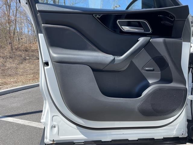 2018 Jaguar F-pace 30t Prestige, available for sale in Brookfield, Connecticut | Blasius Federal Road. Brookfield, Connecticut 2018 Jaguar F-pace 30t Prestige, available for sale in Brookfield, Connecticut | Blasius Federal Road. Brookfield, Connecticut