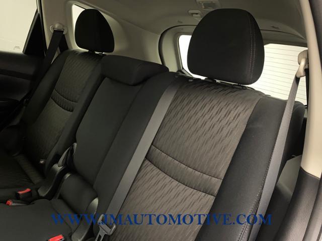 2017 Nissan Rogue 2017.5 AWD SV, available for sale in Naugatuck, Connecticut | J&M Automotive Sls&Svc LLC. Naugatuck, Connecticut 2017 Nissan Rogue 2017.5 AWD SV, available for sale in Naugatuck, Connecticut | J&M Automotive Sls&Svc LLC. Naugatuck, Connecticut