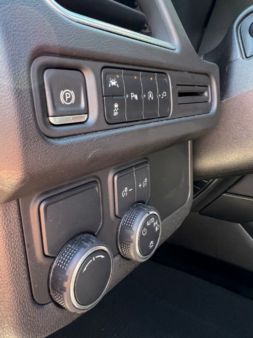 2021 Chevrolet Suburban 2WD 4dr Premier, available for sale in Miami, Florida | 26 Motors Miami. Miami, Florida 2021 Chevrolet Suburban 2WD 4dr Premier, available for sale in Miami, Florida | 26 Motors Miami. Miami, Florida