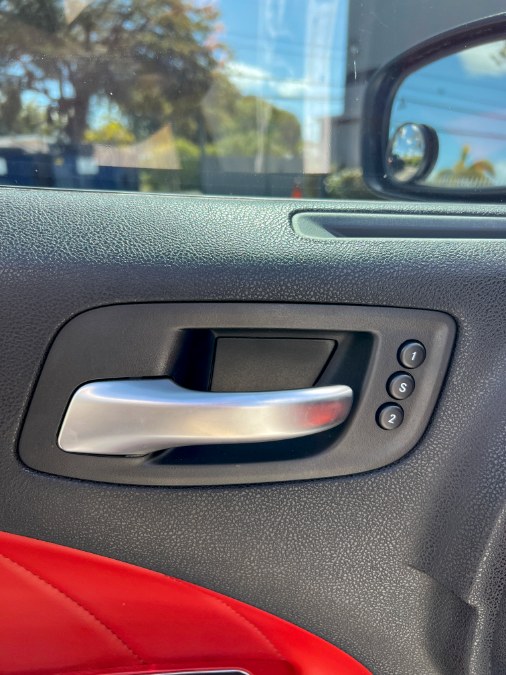 2016 Dodge Charger 4dr Sdn R/T Scat Pack RWD, available for sale in Miami, Florida | 26 Motors Miami. Miami, Florida 2016 Dodge Charger 4dr Sdn R/T Scat Pack RWD, available for sale in Miami, Florida | 26 Motors Miami. Miami, Florida