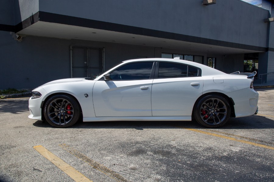 2016 Dodge Charger 4dr Sdn R/T Scat Pack RWD, available for sale in Miami, Florida | 26 Motors Miami. Miami, Florida 2016 Dodge Charger 4dr Sdn R/T Scat Pack RWD, available for sale in Miami, Florida | 26 Motors Miami. Miami, Florida