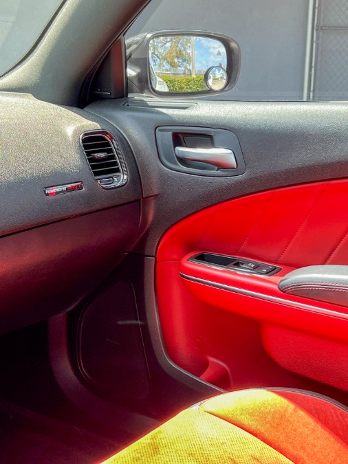 2016 Dodge Charger 4dr Sdn R/T Scat Pack RWD, available for sale in Miami, Florida | 26 Motors Miami. Miami, Florida 2016 Dodge Charger 4dr Sdn R/T Scat Pack RWD, available for sale in Miami, Florida | 26 Motors Miami. Miami, Florida