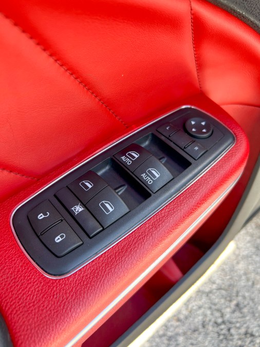 2016 Dodge Charger 4dr Sdn R/T Scat Pack RWD, available for sale in Miami, Florida | 26 Motors Miami. Miami, Florida 2016 Dodge Charger 4dr Sdn R/T Scat Pack RWD, available for sale in Miami, Florida | 26 Motors Miami. Miami, Florida