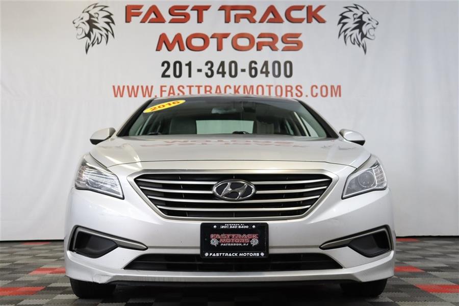 2016 Hyundai Sonata SE, available for sale in Paterson, New Jersey | Fast Track Motors. Paterson, New Jersey 2016 Hyundai Sonata SE, available for sale in Paterson, New Jersey | Fast Track Motors. Paterson, New Jersey
