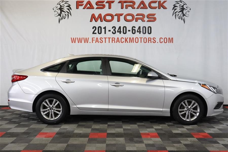 2016 Hyundai Sonata SE, available for sale in Paterson, New Jersey | Fast Track Motors. Paterson, New Jersey 2016 Hyundai Sonata SE, available for sale in Paterson, New Jersey | Fast Track Motors. Paterson, New Jersey