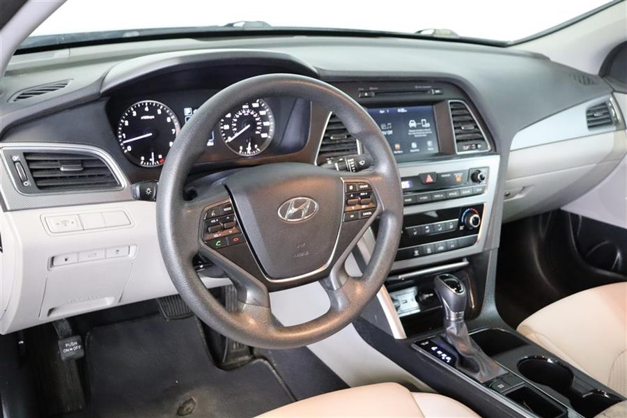 2016 Hyundai Sonata SE, available for sale in Paterson, New Jersey | Fast Track Motors. Paterson, New Jersey 2016 Hyundai Sonata SE, available for sale in Paterson, New Jersey | Fast Track Motors. Paterson, New Jersey