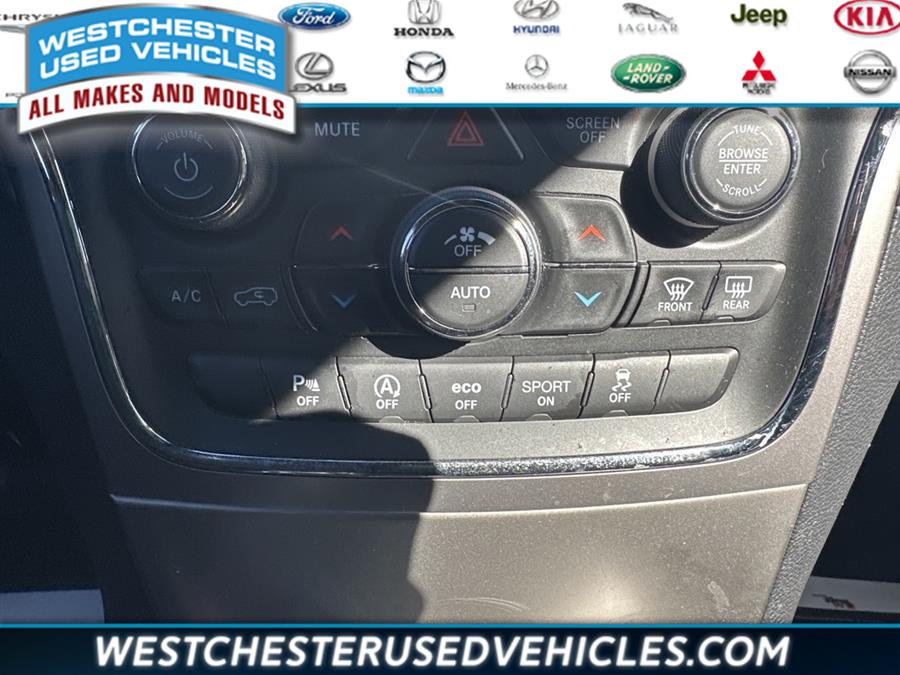 2021 Jeep Grand Cherokee Laredo E, available for sale in White Plains, New York | Westchester Used Vehicles. White Plains, New York 2021 Jeep Grand Cherokee Laredo E, available for sale in White Plains, New York | Westchester Used Vehicles. White Plains, New York