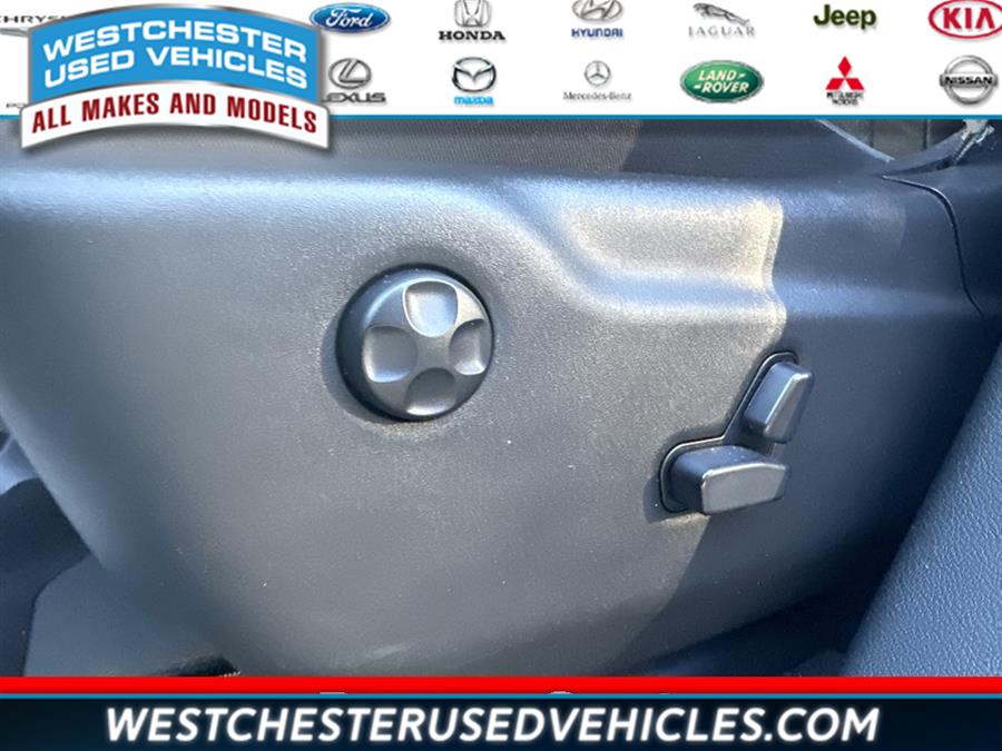 2021 Jeep Grand Cherokee Laredo E, available for sale in White Plains, New York | Westchester Used Vehicles. White Plains, New York 2021 Jeep Grand Cherokee Laredo E, available for sale in White Plains, New York | Westchester Used Vehicles. White Plains, New York