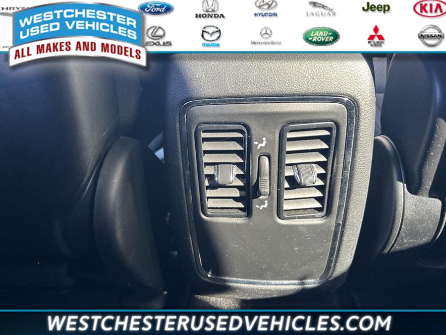 2021 Jeep Grand Cherokee Laredo E, available for sale in White Plains, New York | Westchester Used Vehicles. White Plains, New York 2021 Jeep Grand Cherokee Laredo E, available for sale in White Plains, New York | Westchester Used Vehicles. White Plains, New York