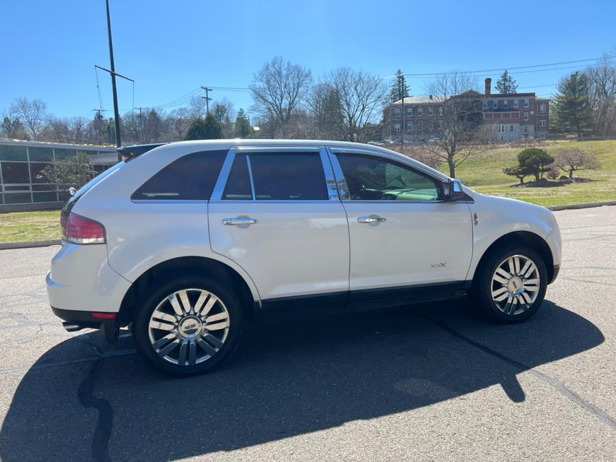 2010 Lincoln MKX AWD 4dr, available for sale in Waterbury, Connecticut | Platinum Auto Care. Waterbury, Connecticut 2010 Lincoln MKX AWD 4dr, available for sale in Waterbury, Connecticut | Platinum Auto Care. Waterbury, Connecticut