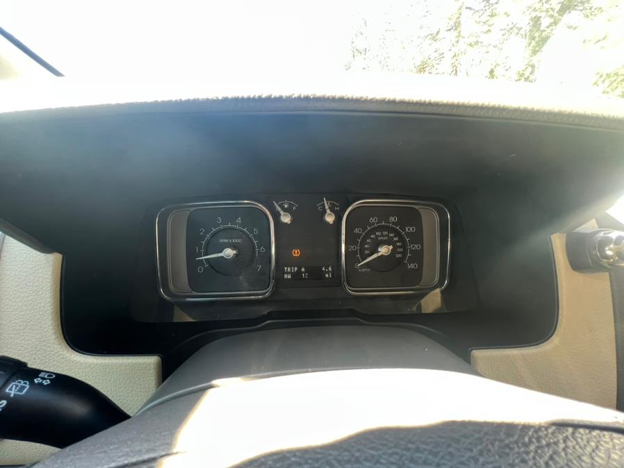 2010 Lincoln MKX AWD 4dr, available for sale in Waterbury, Connecticut | Platinum Auto Care. Waterbury, Connecticut 2010 Lincoln MKX AWD 4dr, available for sale in Waterbury, Connecticut | Platinum Auto Care. Waterbury, Connecticut