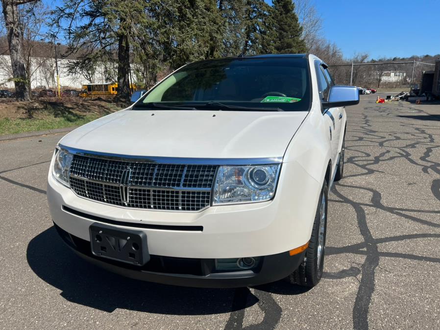 2010 Lincoln MKX AWD 4dr, available for sale in Waterbury, Connecticut | Platinum Auto Care. Waterbury, Connecticut 2010 Lincoln MKX AWD 4dr, available for sale in Waterbury, Connecticut | Platinum Auto Care. Waterbury, Connecticut
