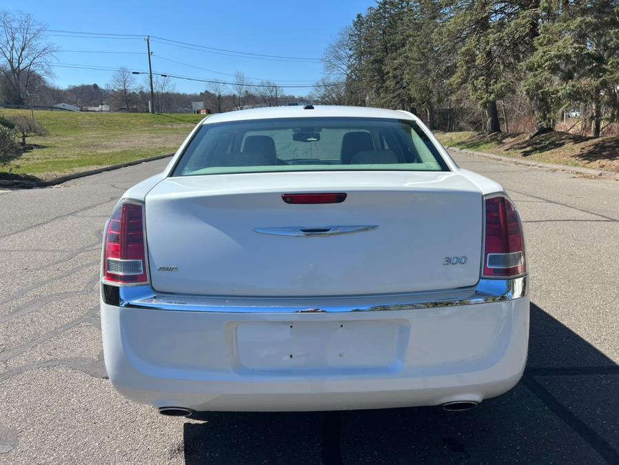 2013 Chrysler 300 4dr Sdn AWD, available for sale in Waterbury, Connecticut | Platinum Auto Care. Waterbury, Connecticut 2013 Chrysler 300 4dr Sdn AWD, available for sale in Waterbury, Connecticut | Platinum Auto Care. Waterbury, Connecticut