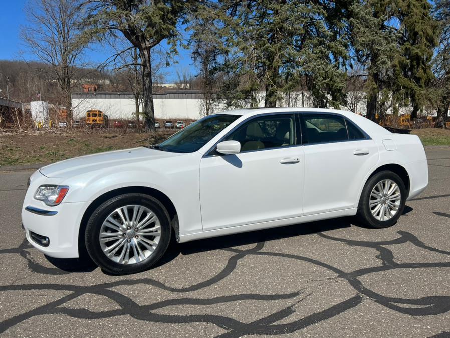 2013 Chrysler 300 4dr Sdn AWD, available for sale in Waterbury, Connecticut | Platinum Auto Care. Waterbury, Connecticut 2013 Chrysler 300 4dr Sdn AWD, available for sale in Waterbury, Connecticut | Platinum Auto Care. Waterbury, Connecticut