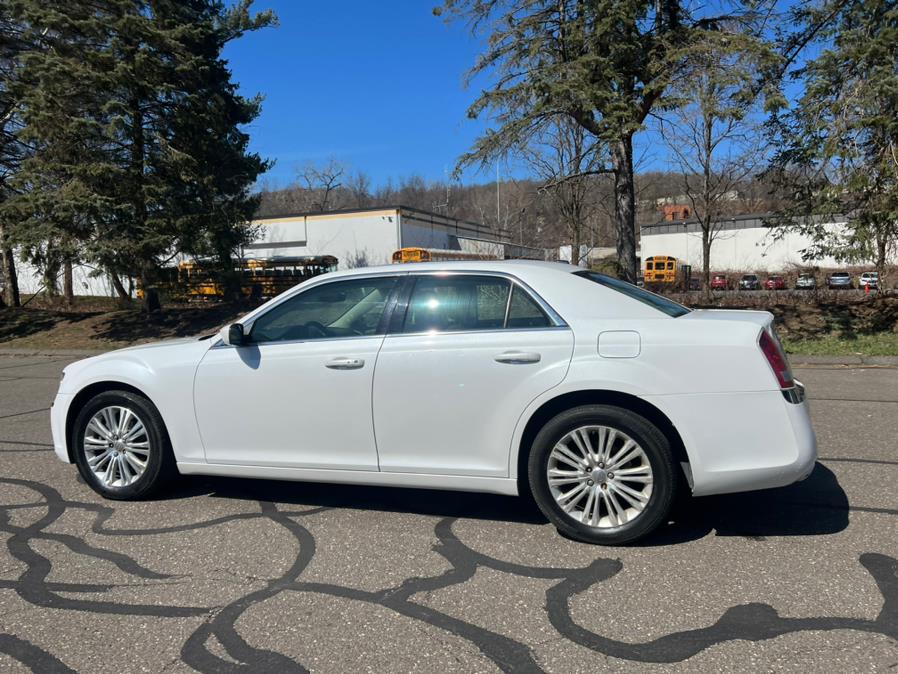 2013 Chrysler 300 4dr Sdn AWD, available for sale in Waterbury, Connecticut | Platinum Auto Care. Waterbury, Connecticut 2013 Chrysler 300 4dr Sdn AWD, available for sale in Waterbury, Connecticut | Platinum Auto Care. Waterbury, Connecticut