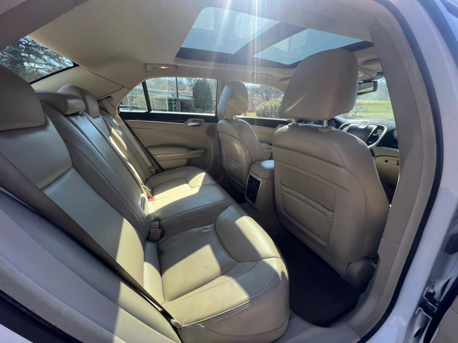 2013 Chrysler 300 4dr Sdn AWD, available for sale in Waterbury, Connecticut | Platinum Auto Care. Waterbury, Connecticut 2013 Chrysler 300 4dr Sdn AWD, available for sale in Waterbury, Connecticut | Platinum Auto Care. Waterbury, Connecticut