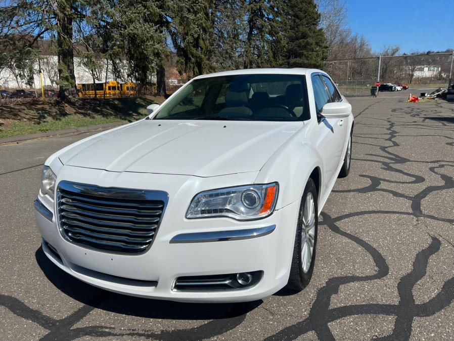 2013 Chrysler 300 4dr Sdn AWD, available for sale in Waterbury, Connecticut | Platinum Auto Care. Waterbury, Connecticut 2013 Chrysler 300 4dr Sdn AWD, available for sale in Waterbury, Connecticut | Platinum Auto Care. Waterbury, Connecticut