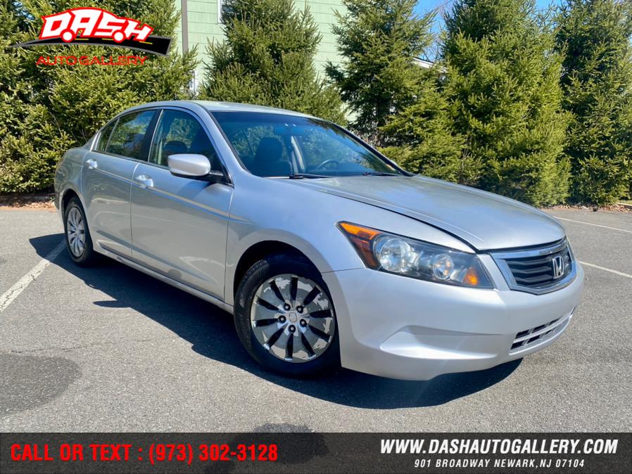 2009 Honda Accord Sdn 4dr I4 Auto LX, available for sale in Newark, New Jersey | Dash Auto Gallery Inc.. Newark, New Jersey