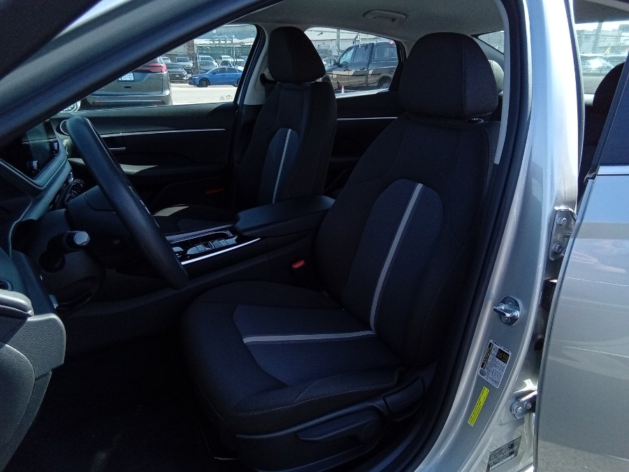 2021 Hyundai Sonata SE 2.5L, available for sale in Irvington, New Jersey | NJ Used Cars Center. Irvington, New Jersey 2021 Hyundai Sonata SE 2.5L, available for sale in Irvington, New Jersey | NJ Used Cars Center. Irvington, New Jersey