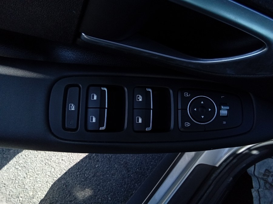 2021 Hyundai Sonata SE 2.5L, available for sale in Irvington, New Jersey | NJ Used Cars Center. Irvington, New Jersey 2021 Hyundai Sonata SE 2.5L, available for sale in Irvington, New Jersey | NJ Used Cars Center. Irvington, New Jersey