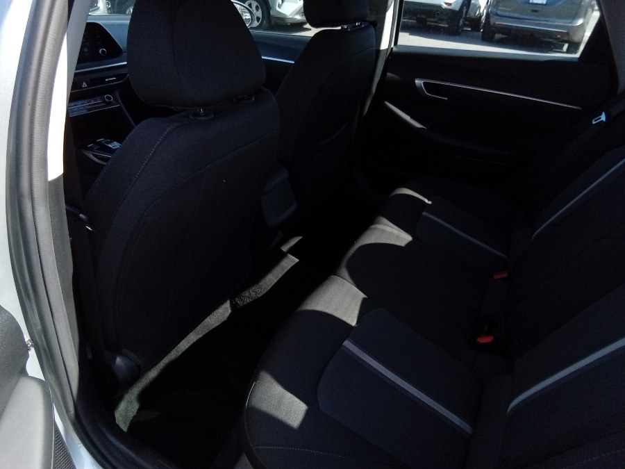 2021 Hyundai Sonata SE 2.5L, available for sale in Irvington, New Jersey | NJ Used Cars Center. Irvington, New Jersey 2021 Hyundai Sonata SE 2.5L, available for sale in Irvington, New Jersey | NJ Used Cars Center. Irvington, New Jersey