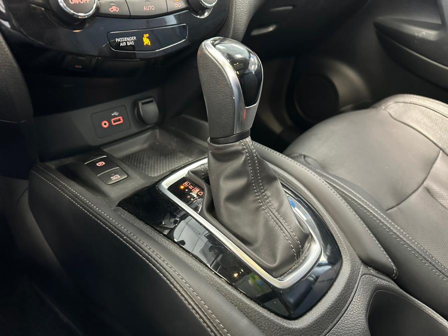 2019 Nissan Rogue AWD SL, available for sale in Inwood, New York | 5 Towns Drive. Inwood, New York 2019 Nissan Rogue AWD SL, available for sale in Inwood, New York | 5 Towns Drive. Inwood, New York