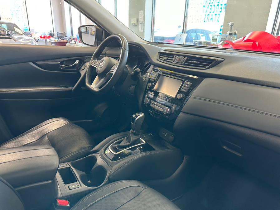 2019 Nissan Rogue AWD SL, available for sale in Inwood, New York | 5 Towns Drive. Inwood, New York 2019 Nissan Rogue AWD SL, available for sale in Inwood, New York | 5 Towns Drive. Inwood, New York