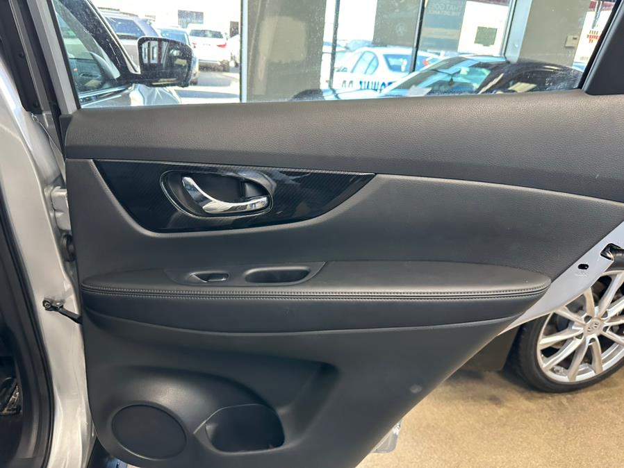 2019 Nissan Rogue AWD SL, available for sale in Inwood, New York | 5 Towns Drive. Inwood, New York 2019 Nissan Rogue AWD SL, available for sale in Inwood, New York | 5 Towns Drive. Inwood, New York