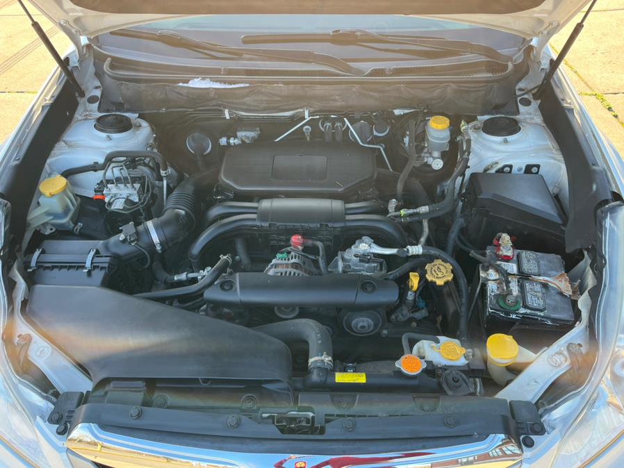 2011 Subaru Outback 4dr Wgn H4 Auto 2.5i Prem AWP/Pwr Moon, available for sale in New Britain, Connecticut | Supreme Automotive. New Britain, Connecticut 2011 Subaru Outback 4dr Wgn H4 Auto 2.5i Prem AWP/Pwr Moon, available for sale in New Britain, Connecticut | Supreme Automotive. New Britain, Connecticut