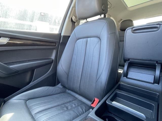 2019 Audi Q5 2.0T Premium, available for sale in Brookfield, Connecticut | Blasius Federal Road. Brookfield, Connecticut 2019 Audi Q5 2.0T Premium, available for sale in Brookfield, Connecticut | Blasius Federal Road. Brookfield, Connecticut