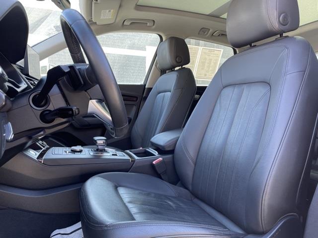 2019 Audi Q5 2.0T Premium, available for sale in Brookfield, Connecticut | Blasius Federal Road. Brookfield, Connecticut 2019 Audi Q5 2.0T Premium, available for sale in Brookfield, Connecticut | Blasius Federal Road. Brookfield, Connecticut