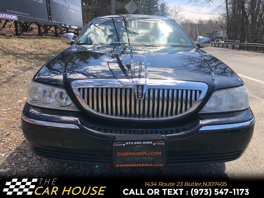 2007 Lincoln Town Car 4dr Sdn Signature, available for sale in Butler, New Jersey | The Car House. Butler, New Jersey 2007 Lincoln Town Car 4dr Sdn Signature, available for sale in Butler, New Jersey | The Car House. Butler, New Jersey