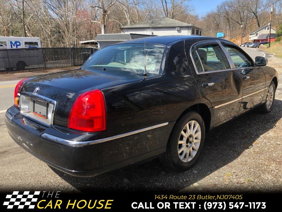 2007 Lincoln Town Car 4dr Sdn Signature, available for sale in Butler, New Jersey | The Car House. Butler, New Jersey 2007 Lincoln Town Car 4dr Sdn Signature, available for sale in Butler, New Jersey | The Car House. Butler, New Jersey