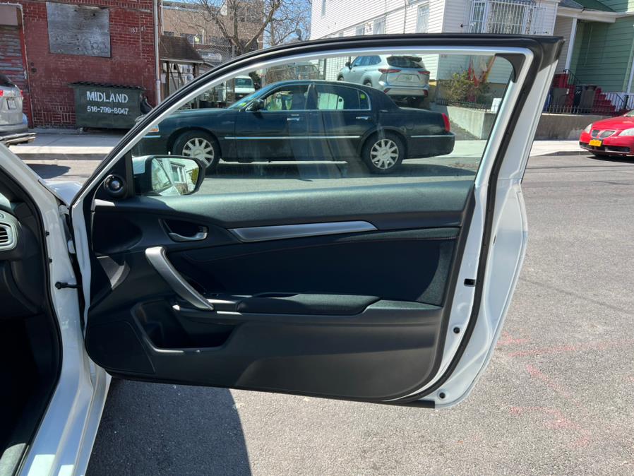 2020 Honda Civic Si Coupe Manual, available for sale in Jamaica, New York | Sunrise Autoland. Jamaica, New York 2020 Honda Civic Si Coupe Manual, available for sale in Jamaica, New York | Sunrise Autoland. Jamaica, New York