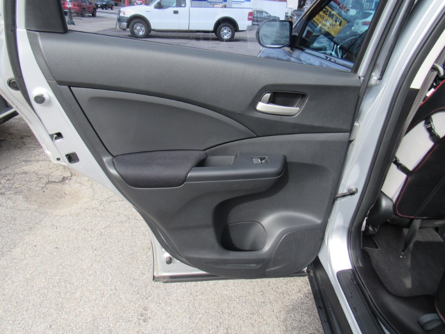 2016 Honda CR-V LX, available for sale in Worcester, Massachusetts | Hilario's Auto Sales Inc.. Worcester, Massachusetts 2016 Honda CR-V LX, available for sale in Worcester, Massachusetts | Hilario's Auto Sales Inc.. Worcester, Massachusetts