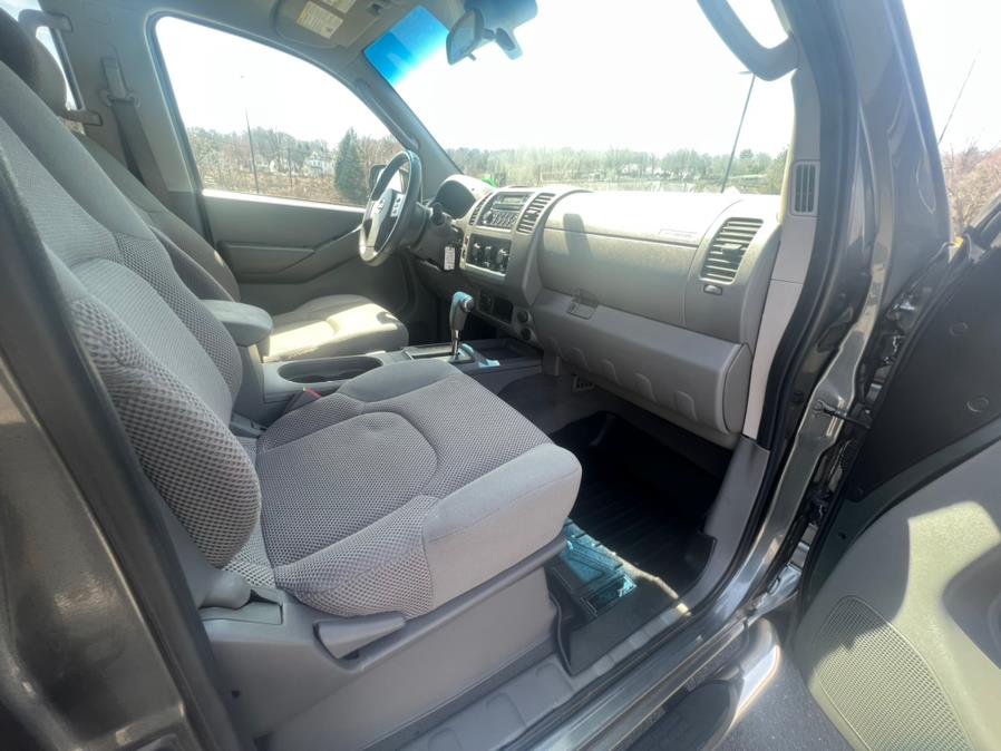 2007 Nissan Frontier 4WD Crew Cab LWB Auto SE *Late Avai, available for sale in Waterbury, Connecticut | Platinum Auto Care. Waterbury, Connecticut 2007 Nissan Frontier 4WD Crew Cab LWB Auto SE *Late Avai, available for sale in Waterbury, Connecticut | Platinum Auto Care. Waterbury, Connecticut
