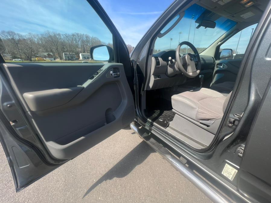 2007 Nissan Frontier 4WD Crew Cab LWB Auto SE *Late Avai, available for sale in Waterbury, Connecticut | Platinum Auto Care. Waterbury, Connecticut 2007 Nissan Frontier 4WD Crew Cab LWB Auto SE *Late Avai, available for sale in Waterbury, Connecticut | Platinum Auto Care. Waterbury, Connecticut